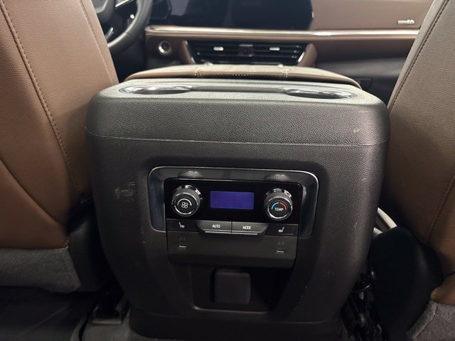 Used 2025 Chevrolet Tahoe High Country w/ Sun And Tow Package AWD/4WD image 32