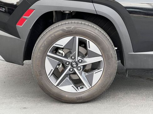 Certified 2025 Hyundai Tucson SEL AWD/4WD image 15