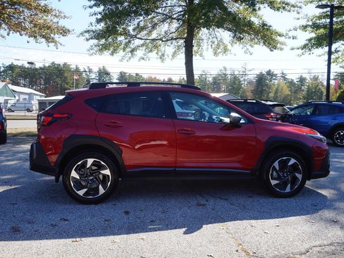 Used 2024 Subaru Crosstrek 2.5i Limited image 4
