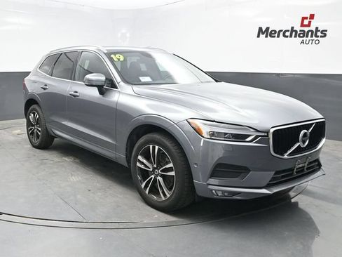 Used 2019 Volvo XC60 T6 Momentum w/ Advanced Package AWD/4WD image 1