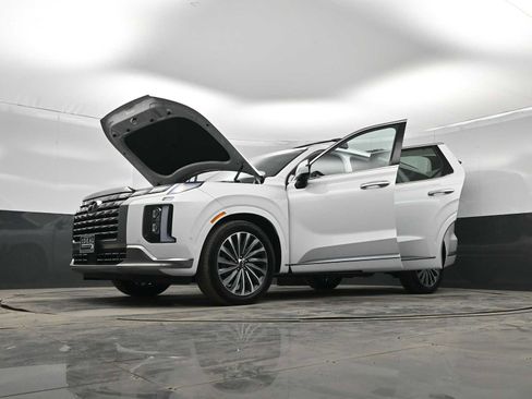 Used 2025 Hyundai Palisade Calligraphy image 41