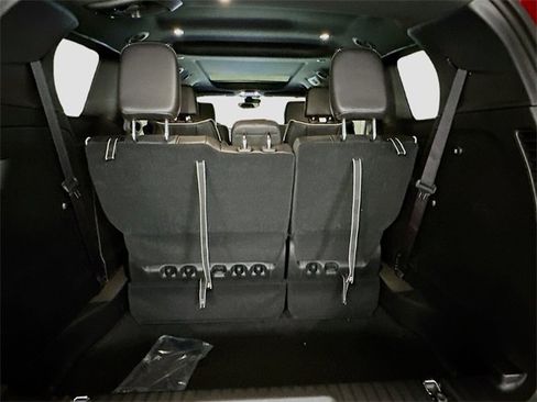 New 2026 Chrysler Pacifica Limited w/ S Appearance Package image 30