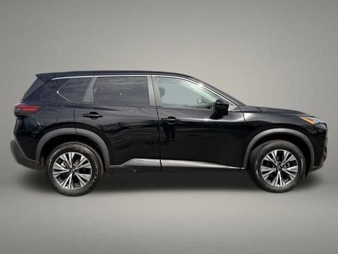 Used 2022 Nissan Rogue SV AWD/4WD image 6
