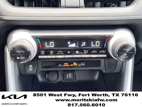 Used 2025 Toyota RAV4 LE AWD/4WD image 18