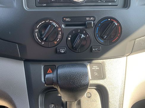 Used 2015 Chevrolet City Express LS FWD image 29