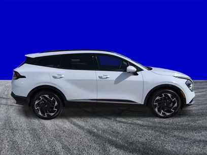 Used 2025 Kia Sportage SX