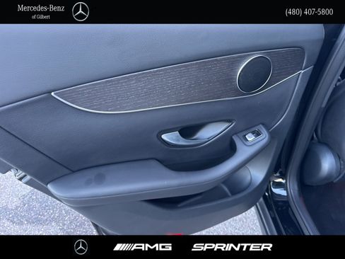 Used 2020 Mercedes-Benz GLC 300 4MATIC image 22