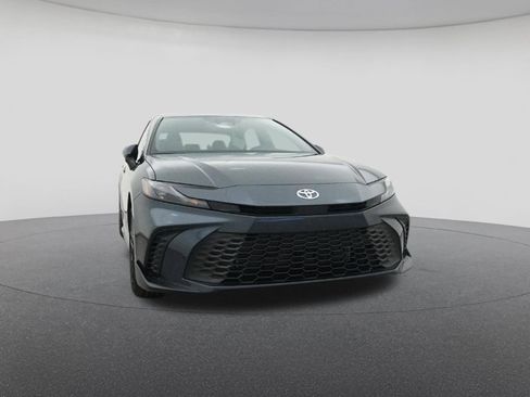 New 2026 Toyota Camry SE image 30