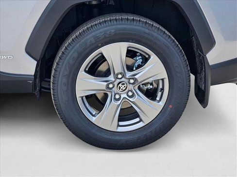 New 2025 Toyota RAV4 LE image 9