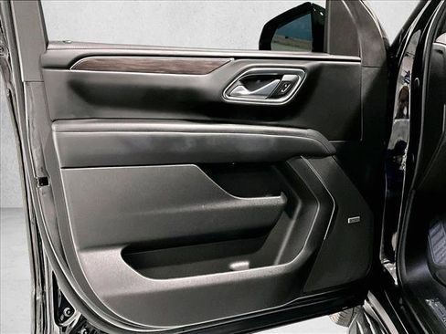 Used 2023 Chevrolet Tahoe LT RWD image 18