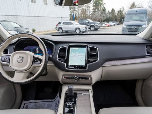 Used 2023 Volvo XC90 B6 Plus w/ Protection Package Premier image 16