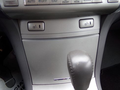 Used 2008 Toyota Solara SLE image 14