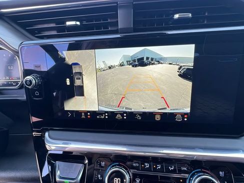Used 2025 GMC Sierra 2500 Denali Ultimate AWD/4WD image 16