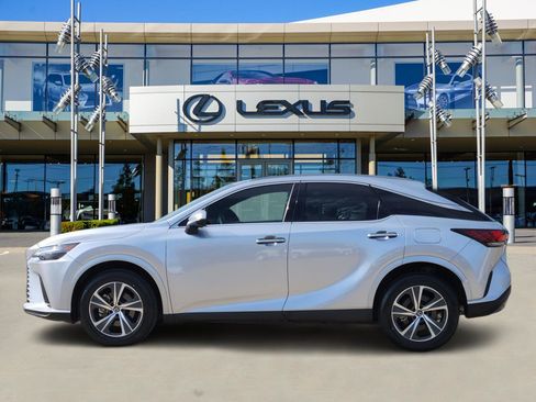Used 2023 Lexus RX 350 Premium image 3