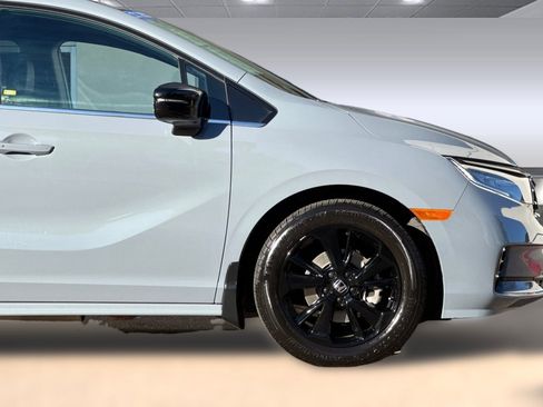 Certified 2024 Honda Odyssey Sport image 34