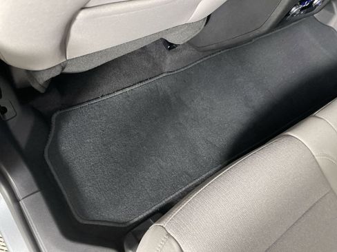 New 2025 GMC Acadia Elevation image 35