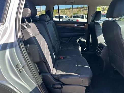 Used 2026 Volkswagen Atlas SE AWD/4WD image 17