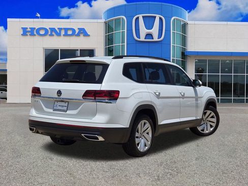 Used 2021 Volkswagen Atlas SE FWD image 3