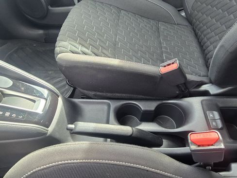 Used 2021 Nissan Kicks S FWD image 25