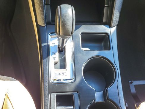 Used 2018 Subaru Outback 2.5i Premium image 15