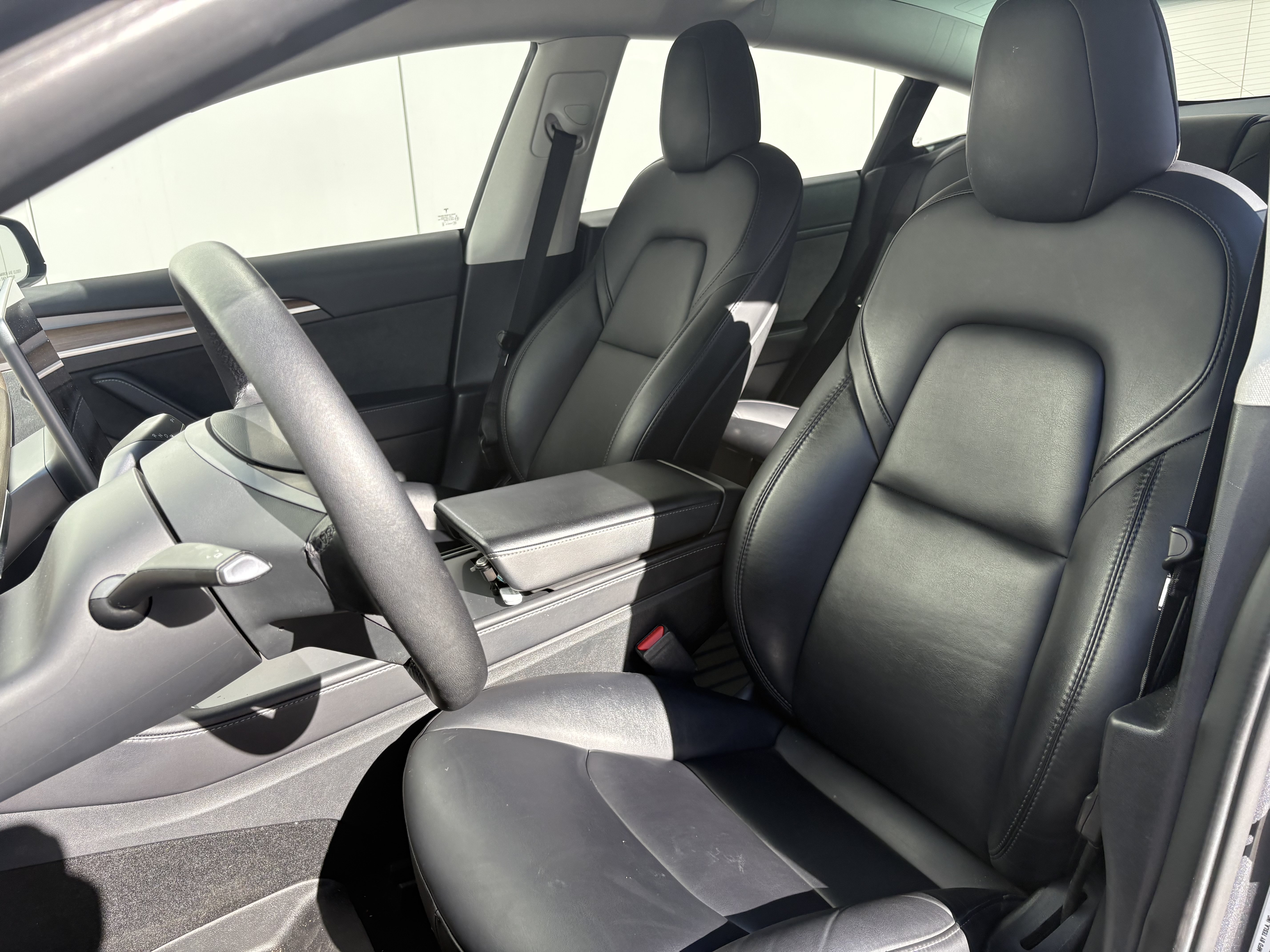Used 2022 Tesla Model 3 RWD image 9