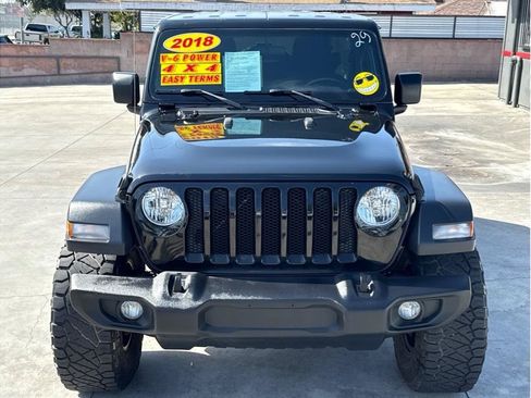 Used 2018 Jeep Wrangler Unlimited Sport S AWD/4WD image 2