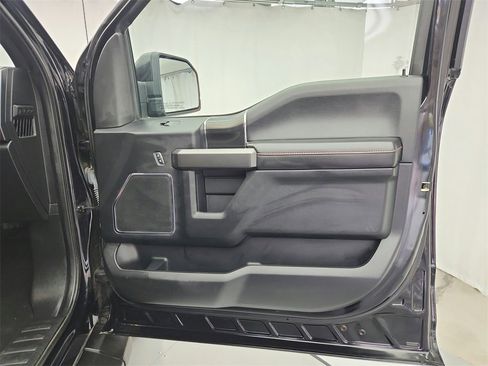 Used 2019 Ford F150 Lariat w/ Equipment Group 502A Luxury image 24