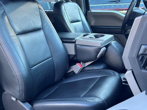 Used 2019 Ford F150 XLT w/ Equipment Group 302A Luxury image 11