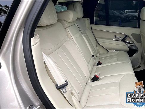 Used 2023 Land Rover Range Rover SE AWD/4WD image 19