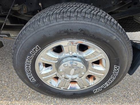 Used 2013 Ford F350 Lariat w/ Lariat Ultimate Pkg AWD/4WD image 11