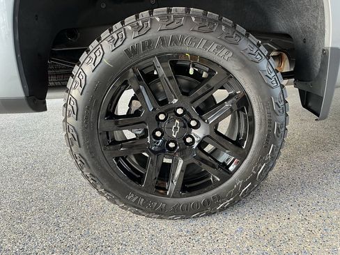 New 2026 Chevrolet Silverado 1500 LT Trail Boss w/ Safety Package AWD/4WD image 33