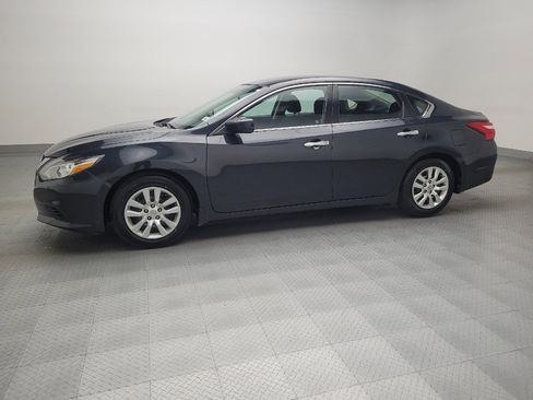 Used 2016 Nissan Altima 2.5 S w/ Power Driver Seat Package image 2
