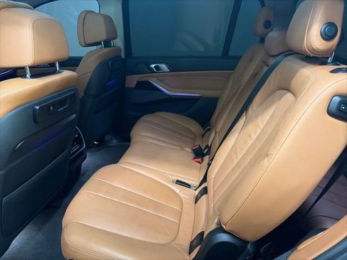 Used 2019 BMW X7 xDrive50i image 29