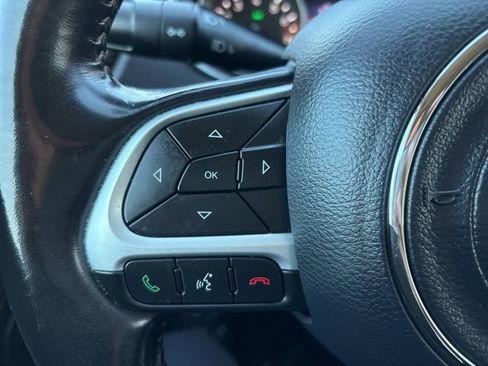 Used 2020 Jeep Compass Limited image 14