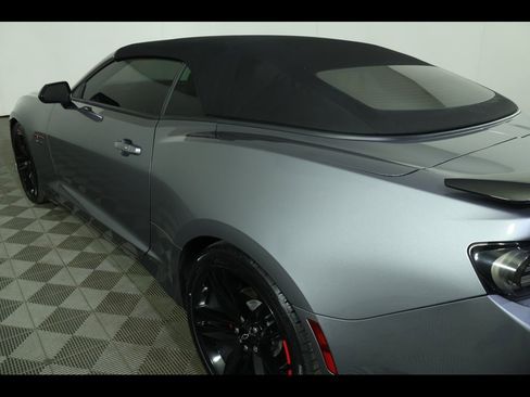 Used 2021 Chevrolet Camaro LT w/ Redline Edition image 17