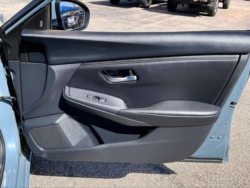 Used 2024 Nissan Sentra SV image 22