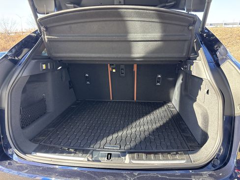 Used 2026 Jaguar F-PACE R-Dynamic S image 23