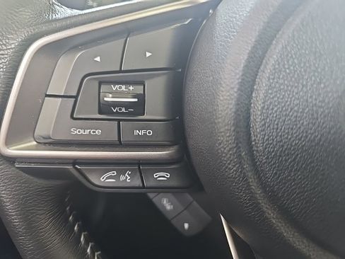 Used 2022 Subaru Forester Premium AWD/4WD image 18