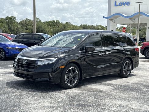 Certified 2023 Honda Odyssey Elite image 12