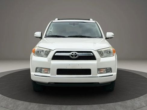 Used 2013 Toyota 4Runner SR5 w/ Premium Pkg RWD image 2