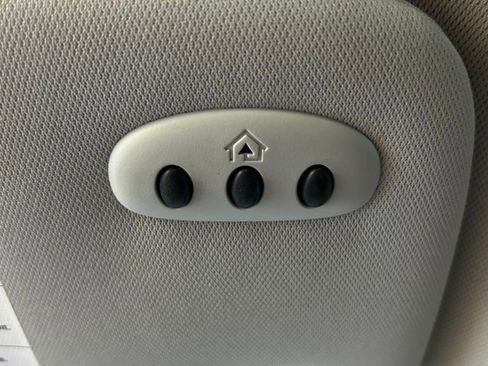 Used 2022 Ford Edge SEL w/ Convenience Package image 30