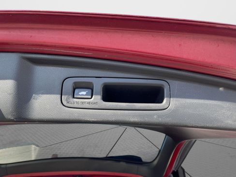 Used 2023 Honda CR-V EX-L image 17