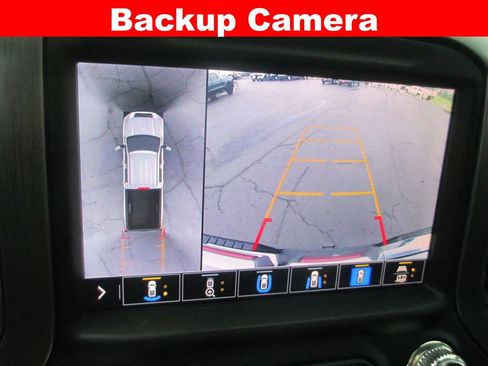 Used 2021 GMC Sierra 2500 Denali w/ Denali Ultimate Package image 17