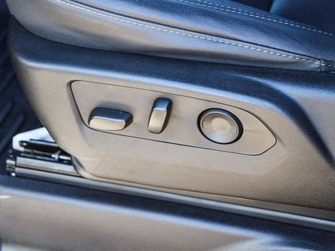 Used 2024 Chevrolet Tahoe Z71 w/ Z71 Off-Road Package image 25