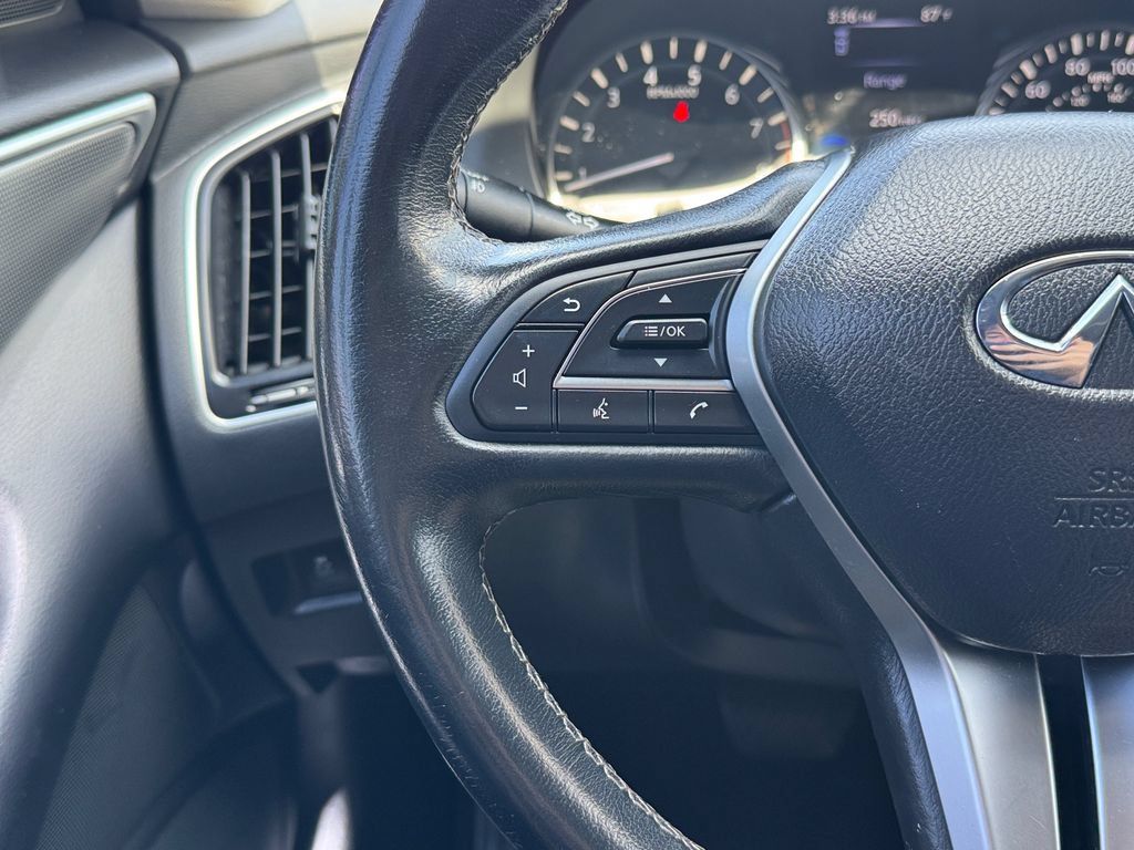 Used 2019 INFINITI Q50 Signature Edition RWD image 10