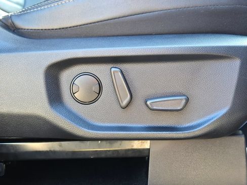 Used 2024 Ford Ranger Lariat w/ FX4 Off-Road Package AWD/4WD image 19