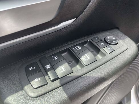Used 2023 RAM 1500 Big Horn AWD/4WD image 6