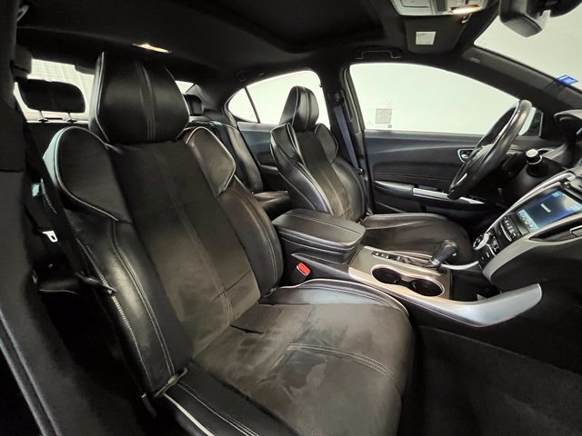 Used 2019 Acura TLX w/ Technology & A-SPEC Package FWD image 9