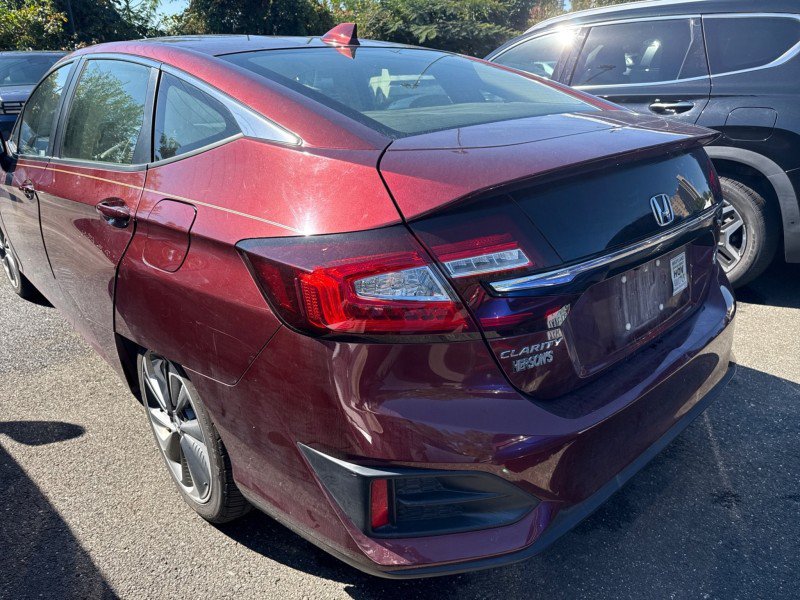 Used 2018 Honda Clarity Touring image 3