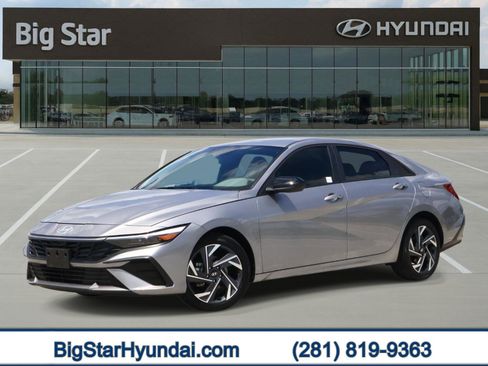 Used 2025 Hyundai Elantra Sport FWD image 1